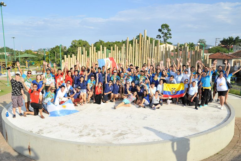 4º encontro internacional de etnias (Piçarras)