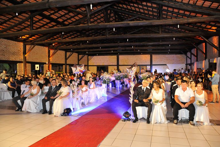 Casamento comunitário de Balneário Piçarras